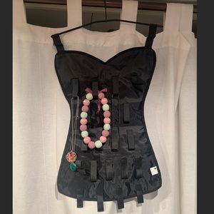 Umbra Plastic Hanging Jewelry Organizer